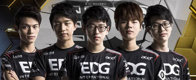 门将位置上 门将位置上